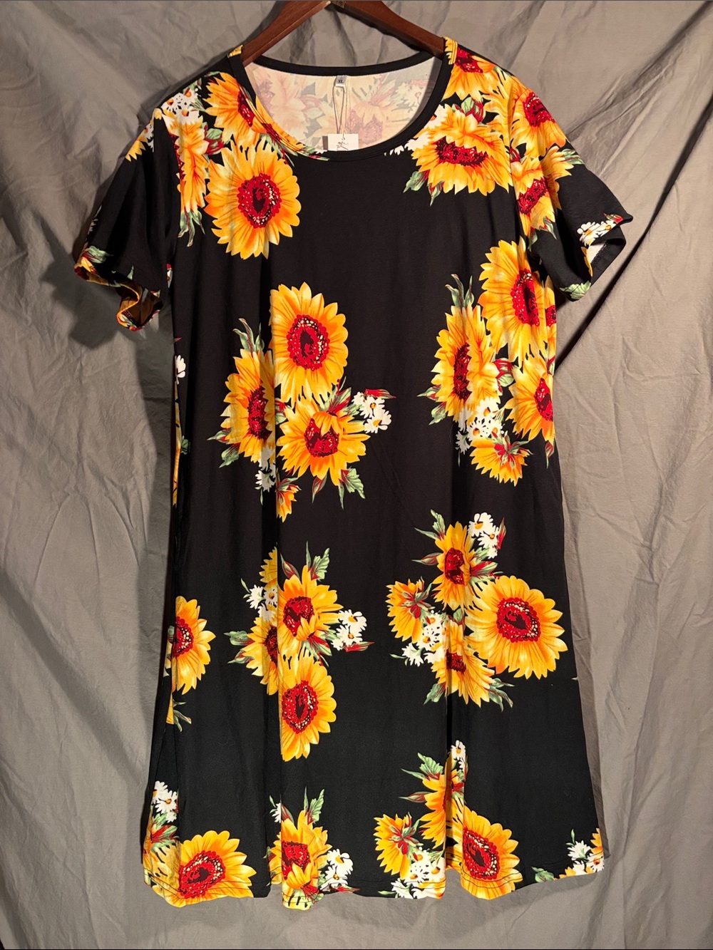 Black Sunflower Print Short Sleeve Dress with pockets